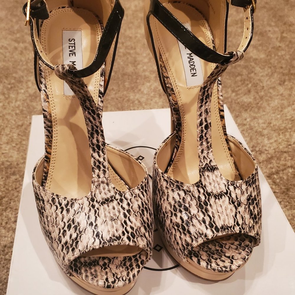 Palmerr Natural Snake Heels